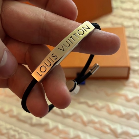Louis Vuitton Black and Silver Bracelet - Picture 2 of 8